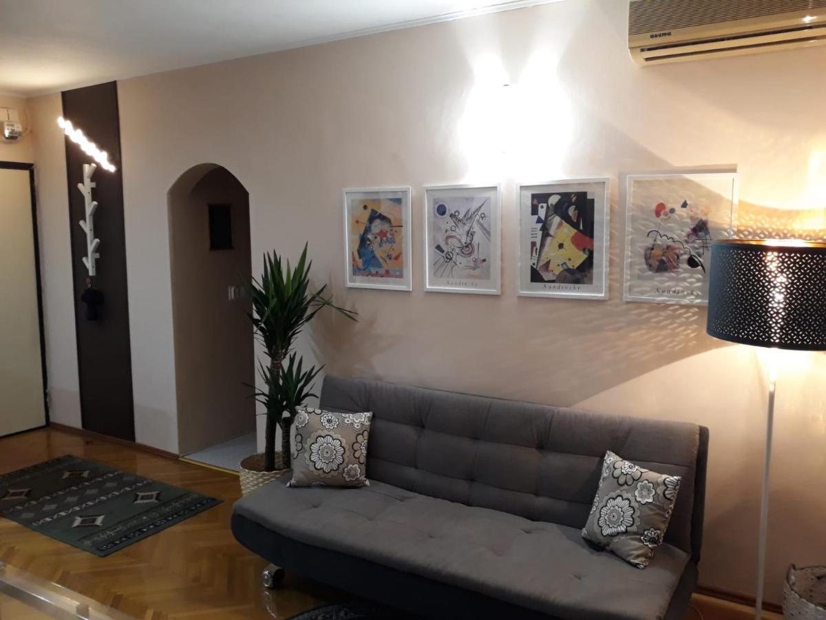 Eva Twin Apartments بوخارست المظهر الخارجي الصورة