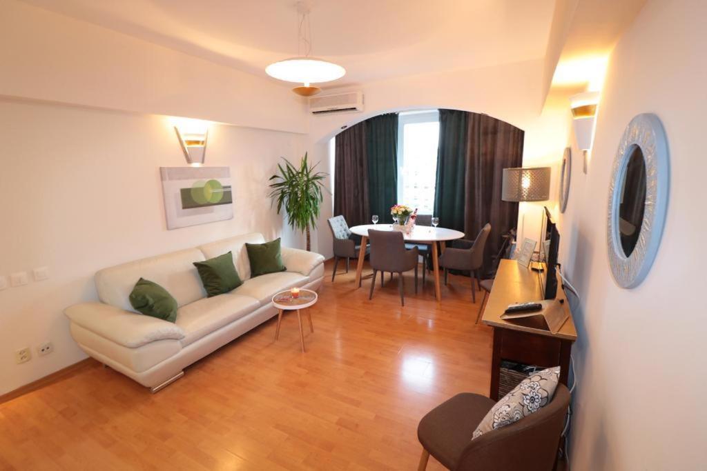 Eva Twin Apartments بوخارست المظهر الخارجي الصورة