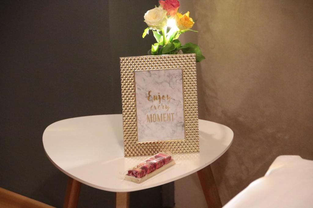 Eva Twin Apartments بوخارست المظهر الخارجي الصورة